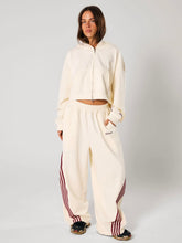 SŚAINT CROPPED HOODIE BUTTER