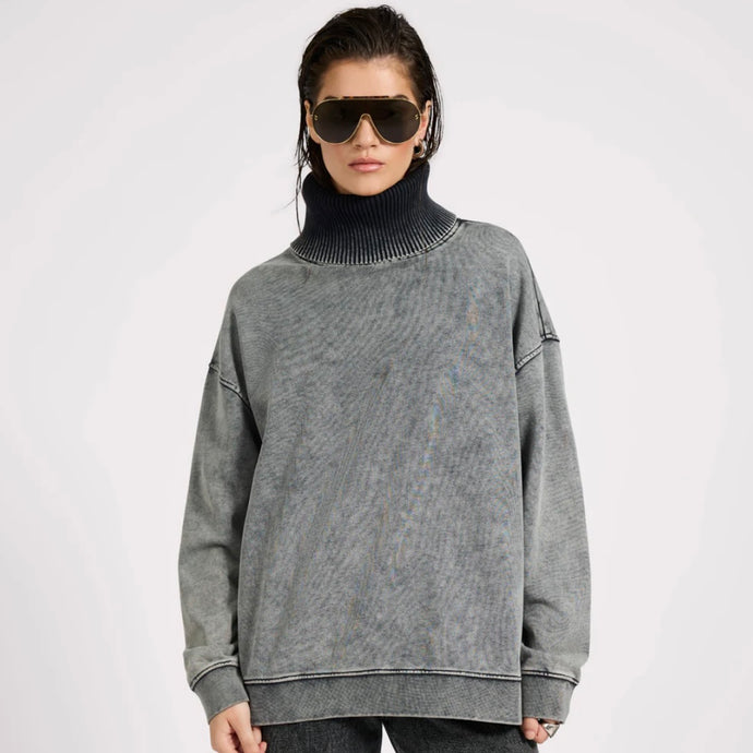 One Teaspoon- Fleece Roll Neck Sweater Worn Black