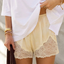 Luna Lane | The Amalie Lace Short - Lemon