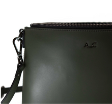 A_C Offical / Peta Pouch Sileather Moss