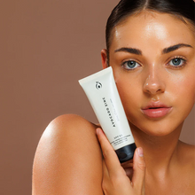 Avocado Zinc SPF 50 Natural Tinted Moisturiser - Light-Medium