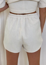 Safi Shorts in Linen