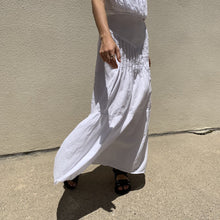Cotton maxi skirt with pin tuck and panel details l 