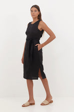 Aluna Midi Dress in Black Linen